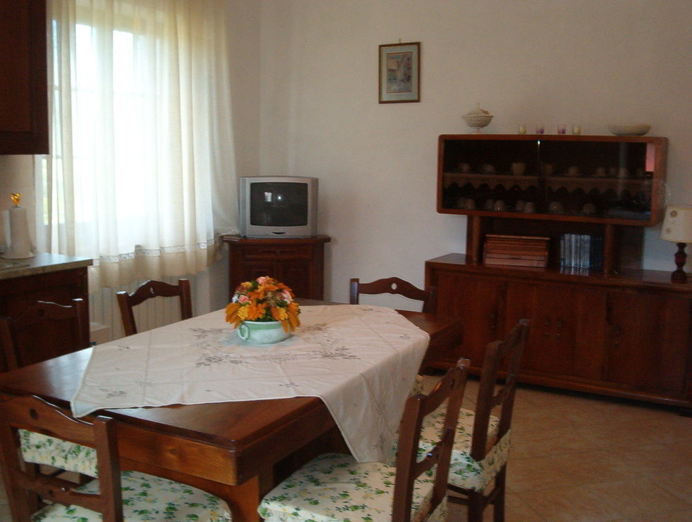 B&B Da Franca Camporgiano Экстерьер фото